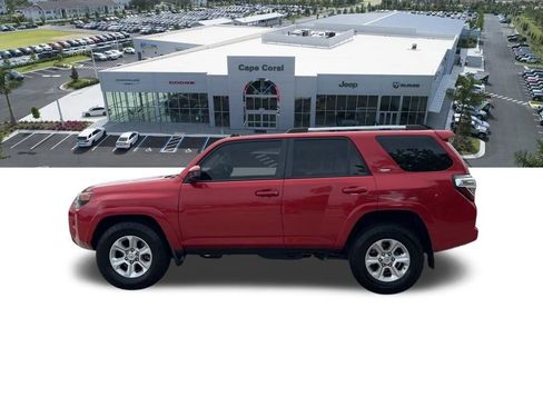 Used 2021 Toyota 4Runner SR5 RWD image 31