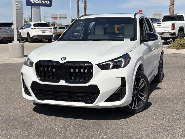 Certified 2026 BMW X1 xDrive28i w/ Technology Package AWD/4WD image 4
