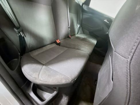 Used 2017 Ford Focus SE image 24