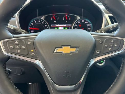 Used 2024 Chevrolet Equinox LT FWD image 31