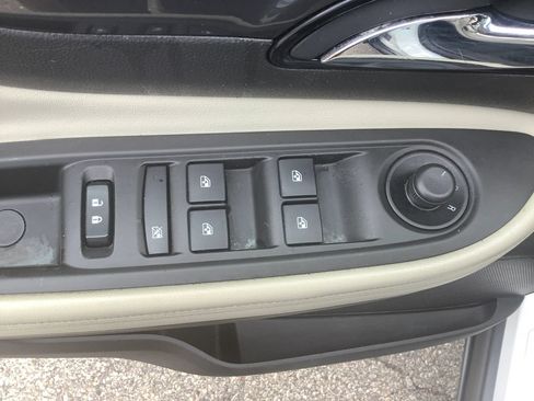 Used 2017 Buick Encore Essence FWD image 26
