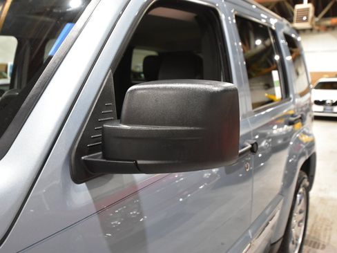 Used 2012 Jeep Liberty Sport image 48