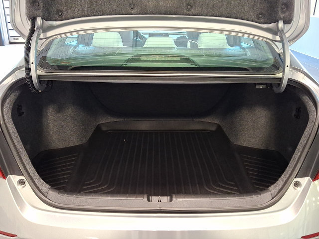 Used 2018 Honda Accord LX image 23