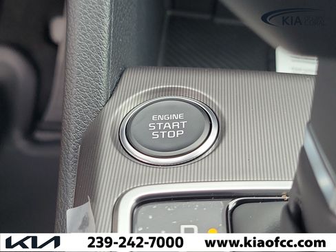 New 2026 Kia Sportage EX FWD image 30