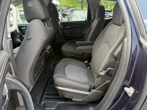 Used 2017 Chevrolet Traverse LT w/ Style and Technology Package AWD/4WD image 26