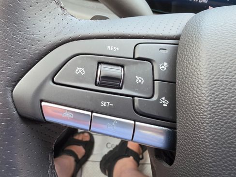Used 2024 Cadillac XT4 Sport AWD/4WD image 42