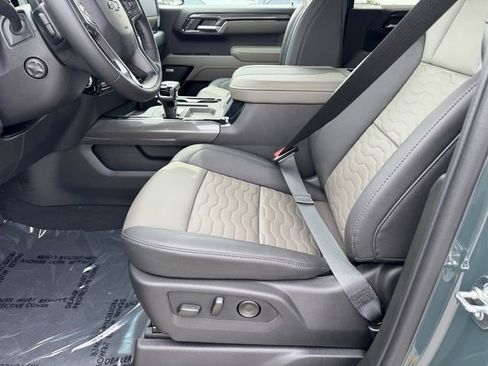 New 2026 Chevrolet Silverado 1500 ZR2 w/ ZR2 Bison Edition AWD/4WD image 13