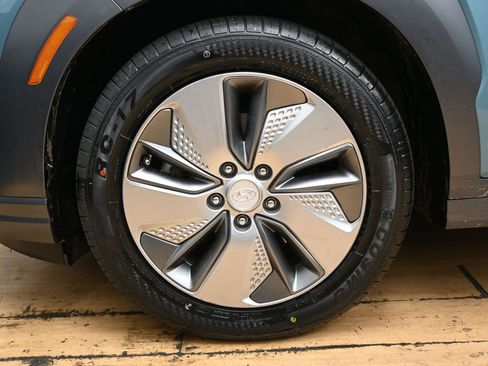 Used 2020 Hyundai Kona Ultimate w/ Cargo Package image 11