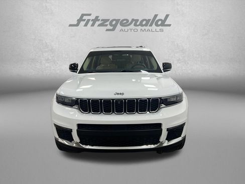 Used 2021 Jeep Grand Cherokee L Limited w/ Luxury Tech Group II AWD/4WD image 8