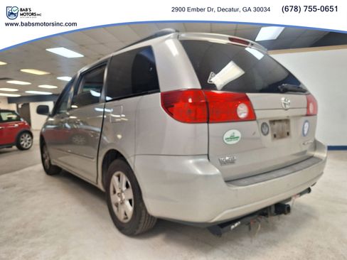 Used 2009 Toyota Sienna FWD image 15