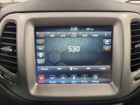 Used 2021 Jeep Compass Latitude AWD/4WD image 25