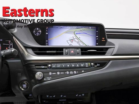 Used 2021 Lexus ES 350 w/ Premium Package image 12