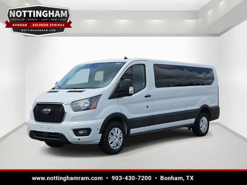 Used 2025 Ford Transit 350 XLT RWD image 3
