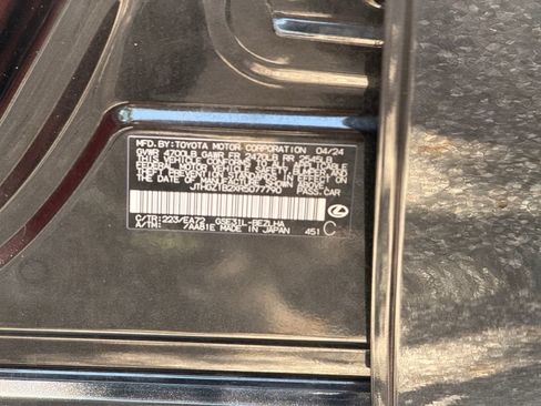 Used 2024 Lexus IS 350 F Sport RWD image 37