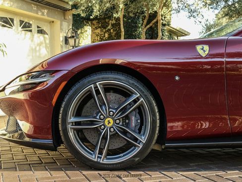 Used 2025 Ferrari Roma Spider RWD image 4