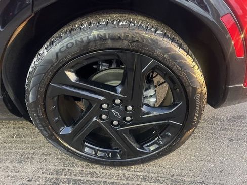 Certified 2024 Chevrolet Equinox EV RS w/ Active Safety Package 3 image 11