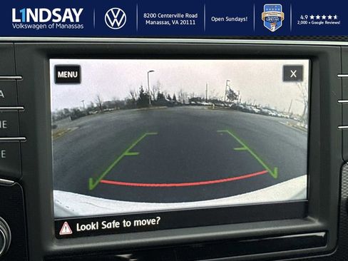 Used 2017 Volkswagen GTI SE image 14