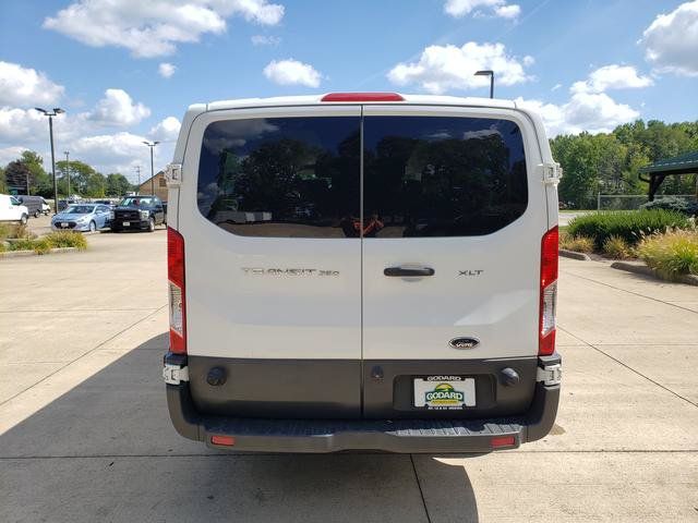 Used 2015 Ford Transit 350 XLT RWD image 6
