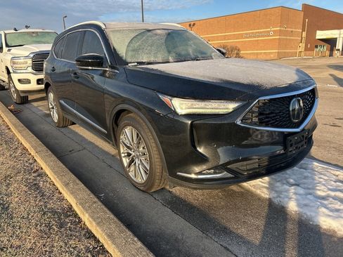 Used 2023 Acura MDX SH-AWD w/ Advance Package image 2