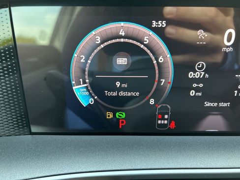 New 2026 Volkswagen Tiguan S image 24