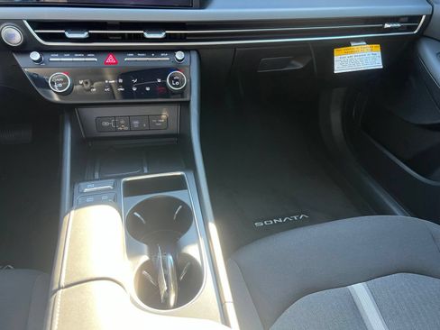 Used 2026 Hyundai Sonata SEL FWD image 34