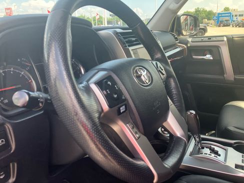 Used 2023 Toyota 4Runner Limited AWD/4WD image 9