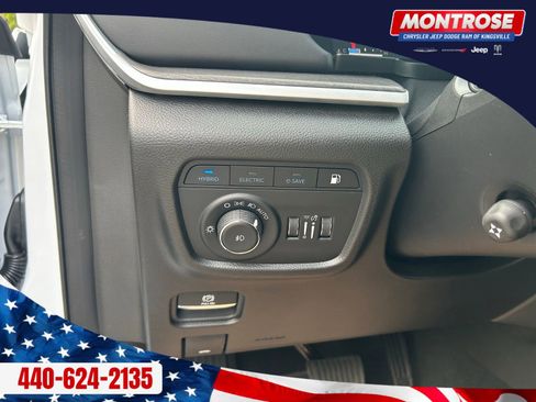 New 2025 Jeep Grand Cherokee Limited 4xe image 13