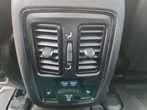 Used 2020 Jeep Grand Cherokee Trailhawk w/ Premium Lighting Group AWD/4WD image 22