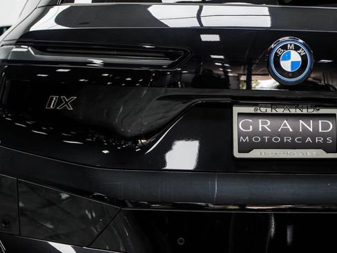 Used 2023 BMW iX M60 w/ Executive Package AWD/4WD image 17