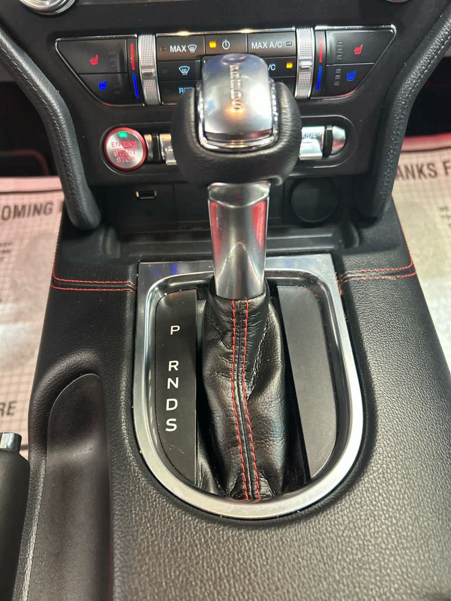 Used 2022 Ford Mustang GT Premium w/ GT Performance Package RWD image 6