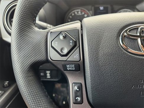 Used 2023 Toyota Tacoma TRD Off-Road AWD/4WD image 29