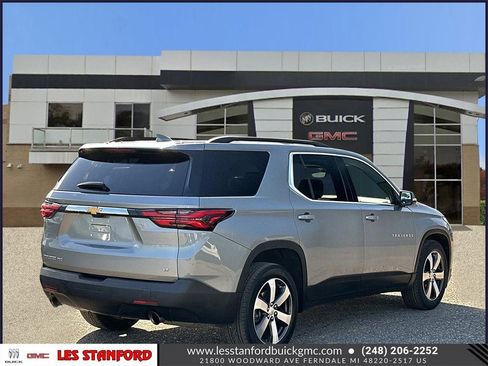 Certified 2023 Chevrolet Traverse LT w/ LT Premium Package image 6