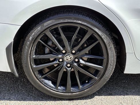 Used 2022 Toyota Camry XSE image 12