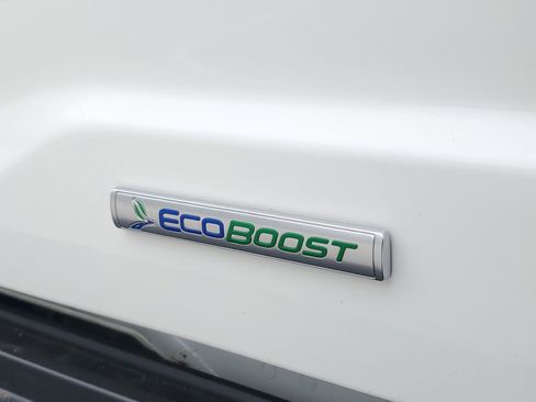 Used 2022 Ford F150 Lariat image 8