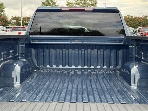 Used 2024 Chevrolet Silverado 1500 Custom AWD/4WD image 29
