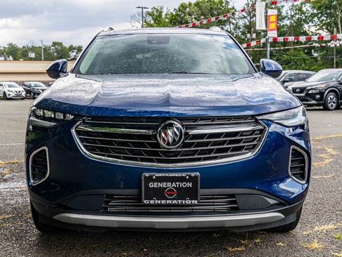 Used 2023 Buick Envision Essence image 2
