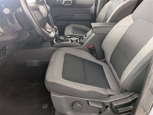 Used 2025 Ford Bronco Big Bend image 12