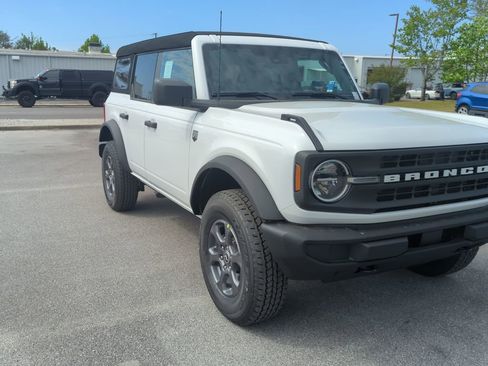 New 2026 Ford Bronco Big Bend AWD/4WD image 9
