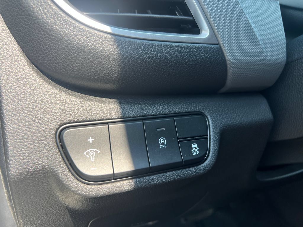 Certified 2024 Kia Seltos LX AWD/4WD image 29