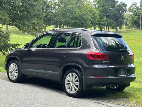 Used 2016 Volkswagen Tiguan SE AWD/4WD image 13