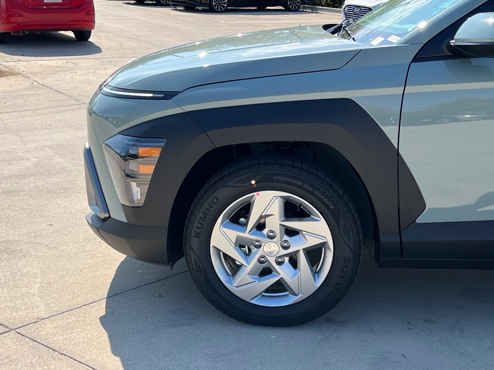 New 2027 Hyundai Kona SE FWD image 8