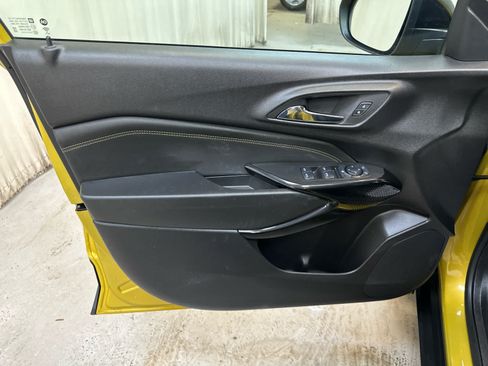 Used 2024 Chevrolet Trax ACTIV w/ Driver Confidence Package FWD image 30