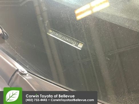 Used 2025 Toyota RAV4 XLE image 29