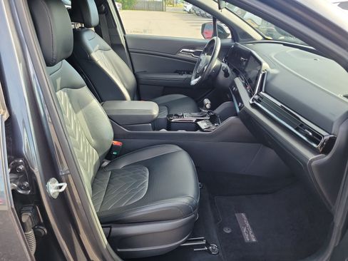 Used 2023 Kia Sportage X-Line AWD/4WD image 7