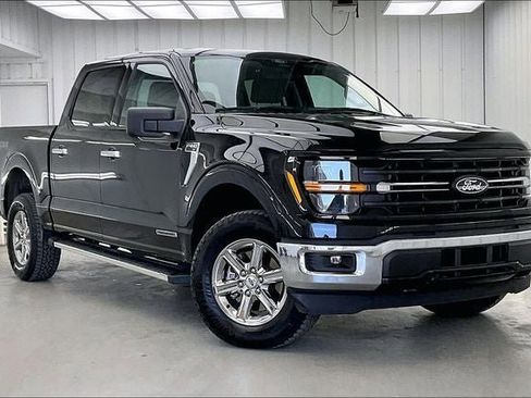 Used 2025 Ford F150 XLT w/ Equipment Group 301A Standard AWD/4WD image 35