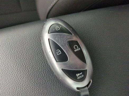 Used 2025 Hyundai Elantra Sport FWD image 35