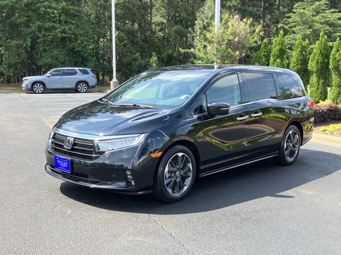 Used 2024 Honda Odyssey Elite image 6