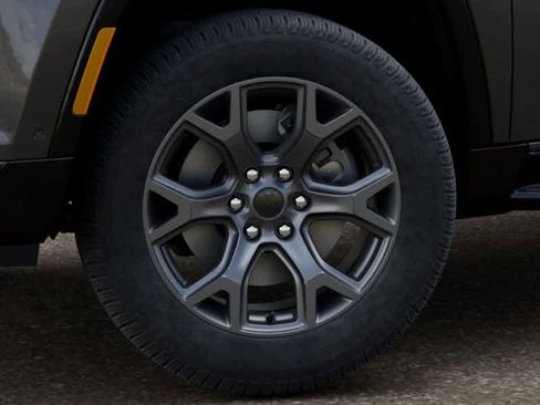 New 2026 Jeep Grand Wagoneer Limited AWD/4WD image 8