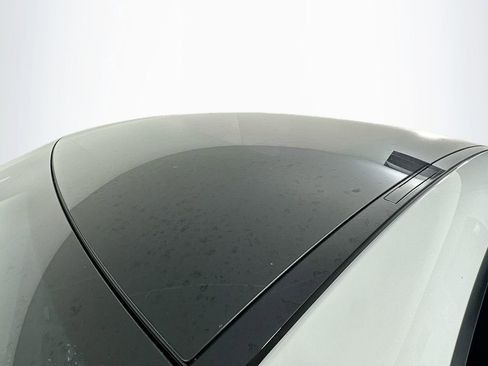 New 2025 Porsche Taycan image 14