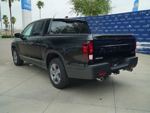 Used 2025 Honda Ridgeline TrailSport image 8